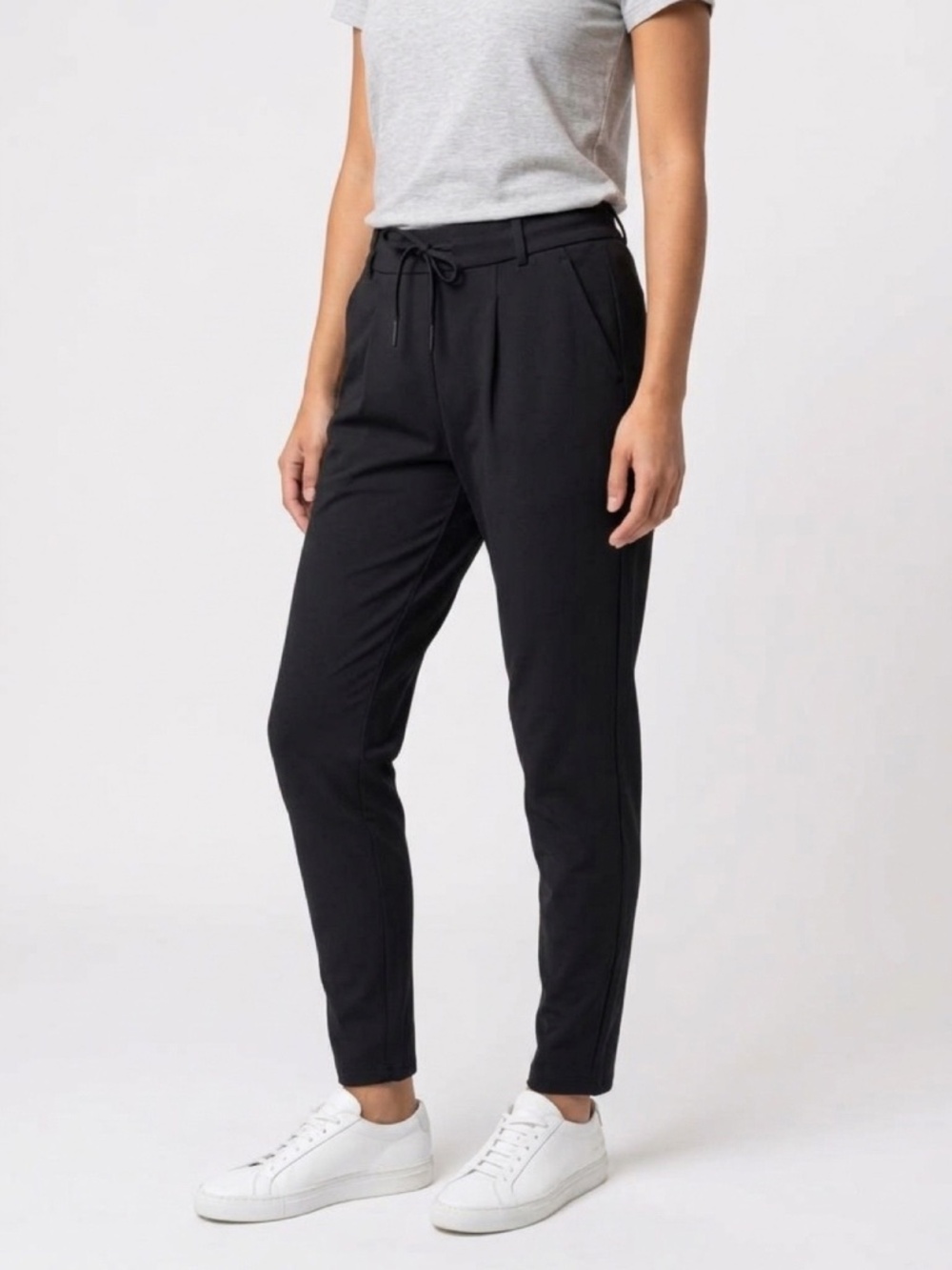 NWOT - W from H - Pull-On Tapered Trouser - Black - Size: M